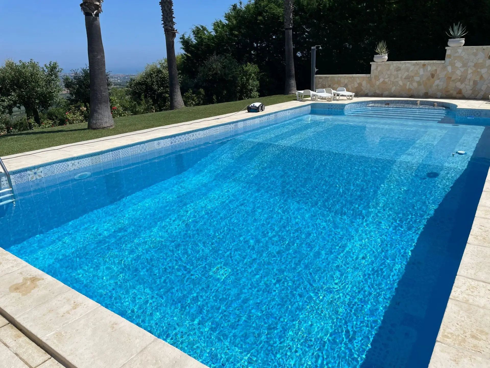 Immagine per Villa trifamiliare in vendita a Morro d'Oro via Capo Le Coste