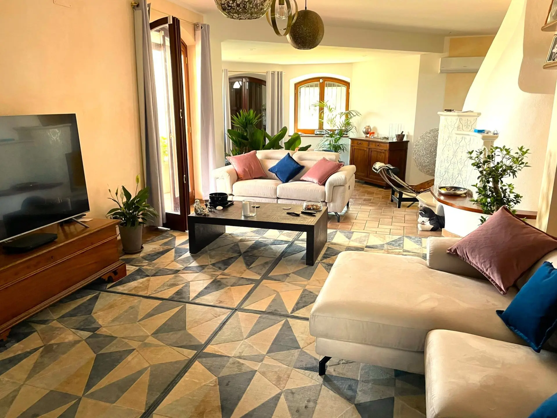 Immagine per Villa trifamiliare in vendita a Morro d'Oro via Capo Le Coste