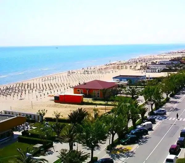 Albergo via Venezia 15, Alba Adriatica