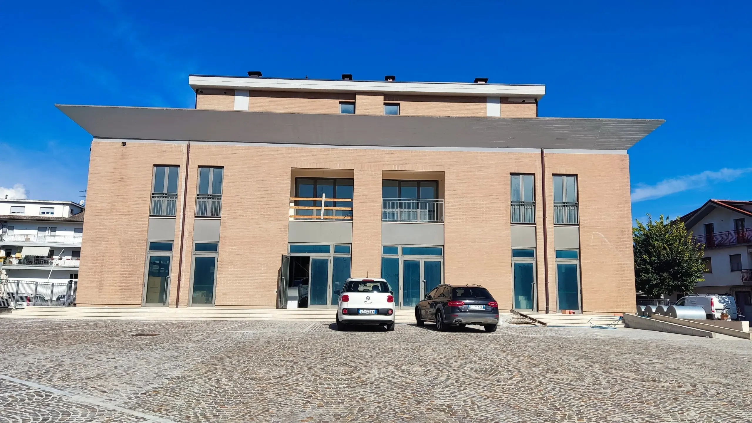 Immagine per Palazzo - Stabile in vendita a Spinetoli via Vittorio Emanuele