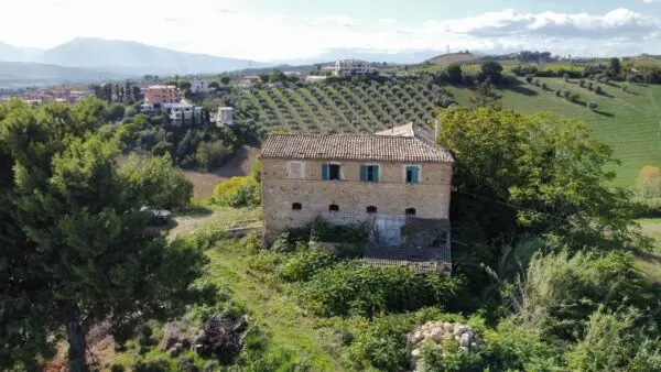 Villa Trifamiliare via Contrada Monterone, Monteprandone