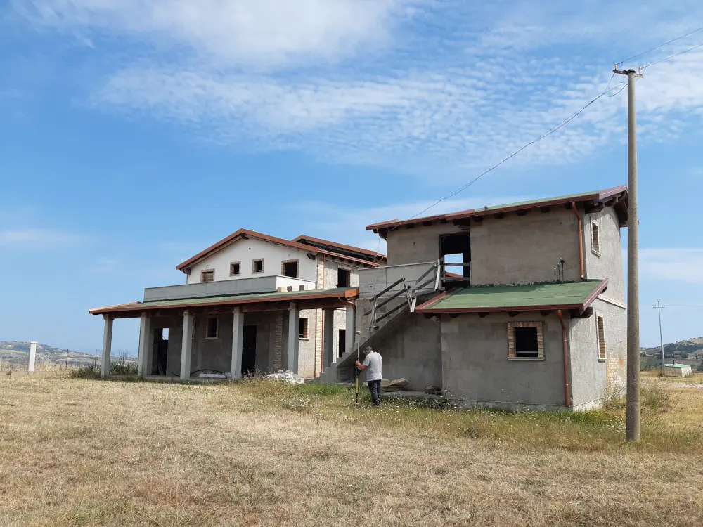 Immagine per Albergo in vendita a Tortoreto via Del Vecchio Focolare