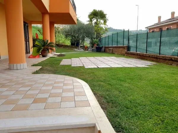 Villa Trifamiliare via Rosario Livatino, Colonnella