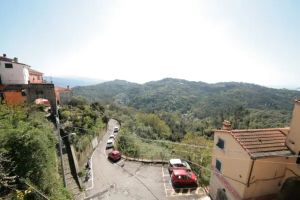 Terratetto via Roma 80, Vezzano Ligure