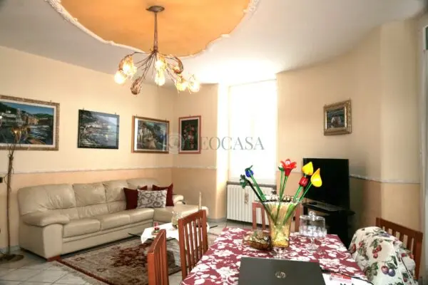 Monolocale via Lunigiana 481, La Spezia