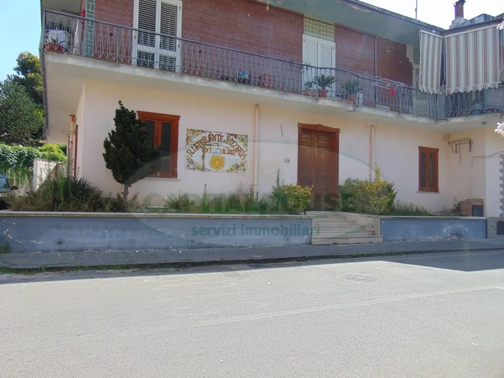 Immagine per Locale Commerciale in vendita a Mugnano del Cardinale  