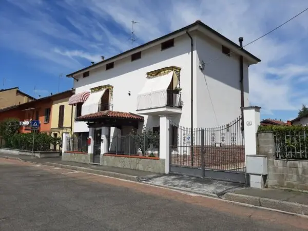 Casa Indipendente via, Alessandria