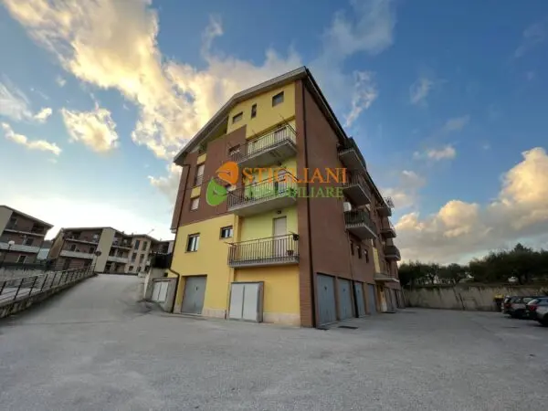 Appartamento via Roma, Tufara