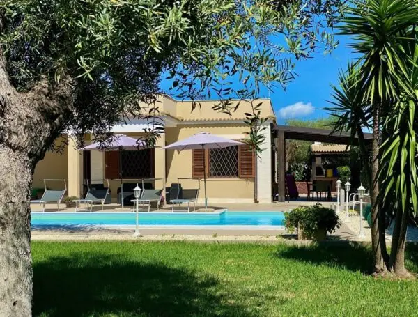 Villa via Lago Di Lugano, Siracusa