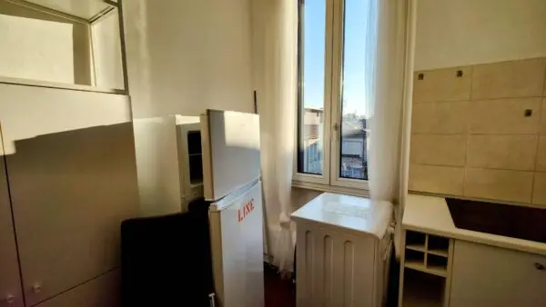 Appartamento via Spartaco 10, Milano