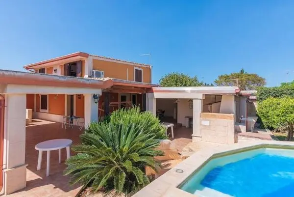 Villa via Traversa Ognina, Siracusa