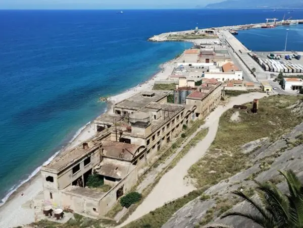 Rustico/Casale via Lungomolo Snc, Termini Imerese