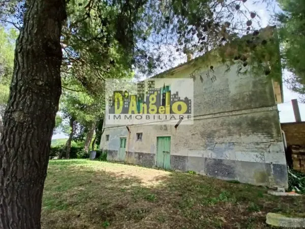 Rustico/Casale via Contrada Tesino, Offida