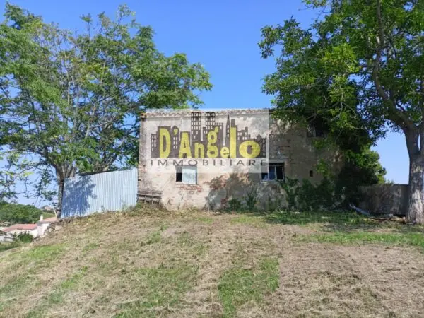 Casa Indipendente via Corneto, Carassai
