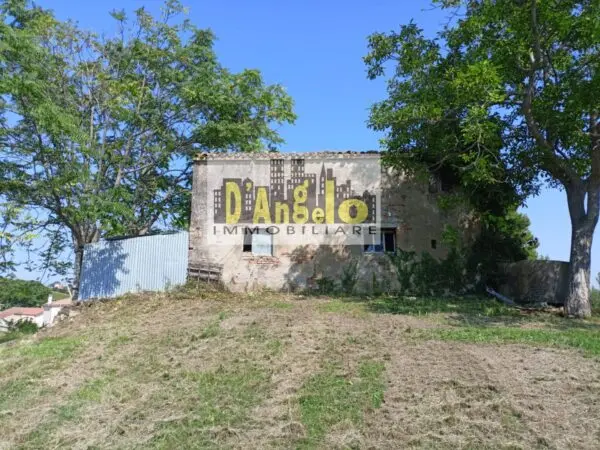 Casa Indipendente via Corneto, Carassai