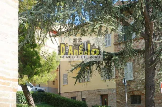 Immagine per Casa indipendente in vendita a Offida Piazza Vallorani 