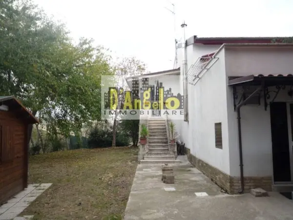 Casa Indipendente via, Castignano