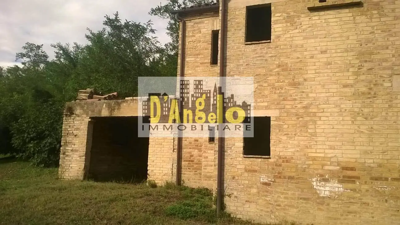 Immagine per Casa indipendente in vendita a Montalto delle Marche Via San Francesco 