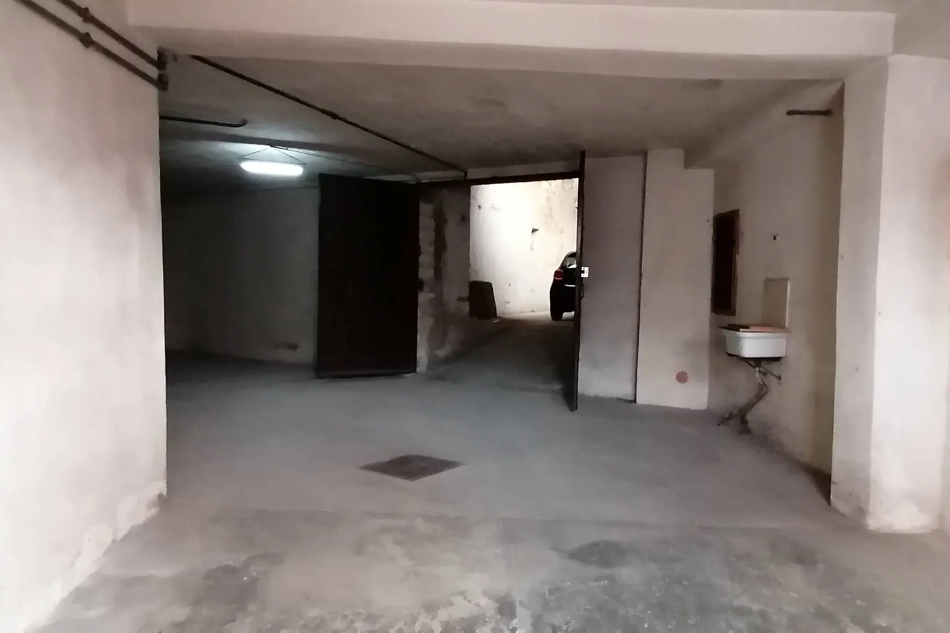 Immagine per Box / Posto auto in vendita a Canosa di Puglia via Silvio Pellico