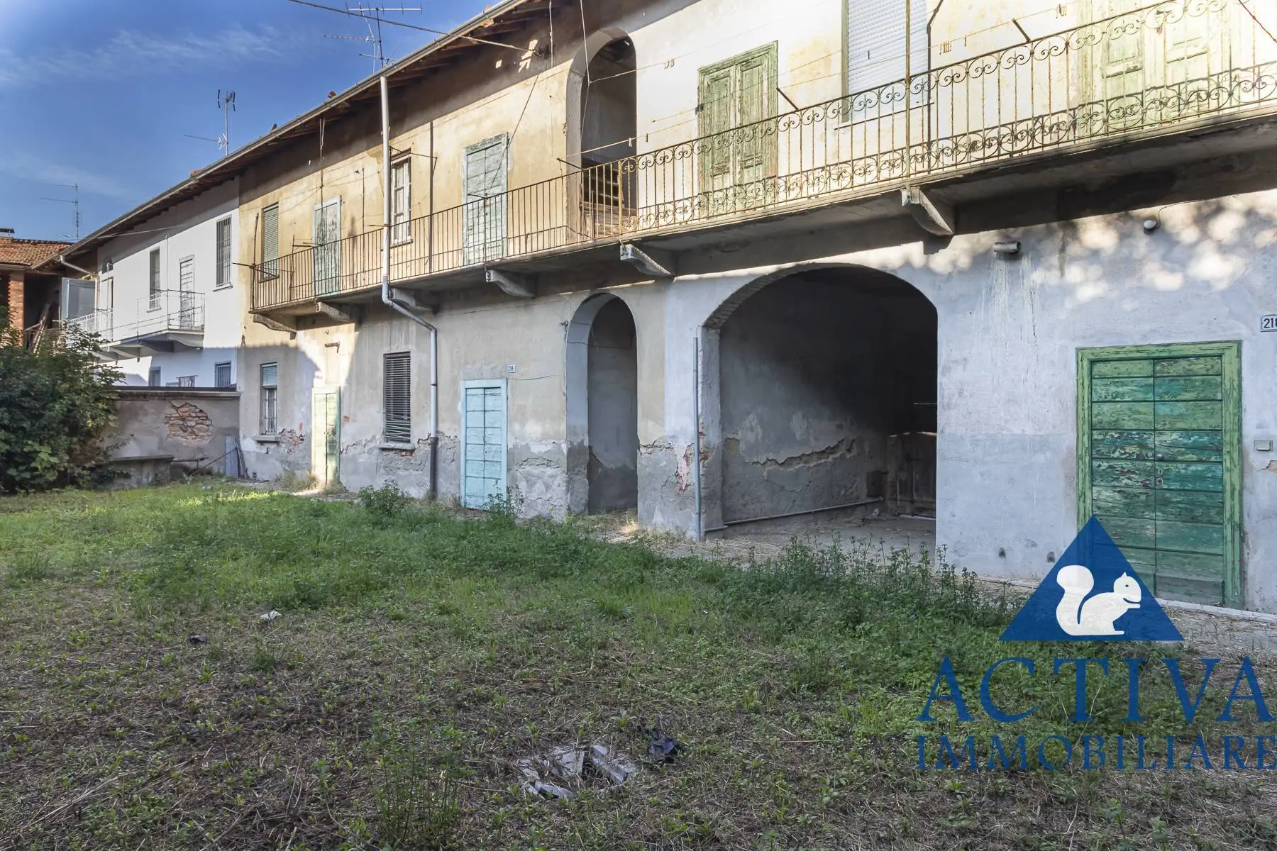 Immagine per Terreno Edificabile in vendita a Saltrio Via Cislago 218