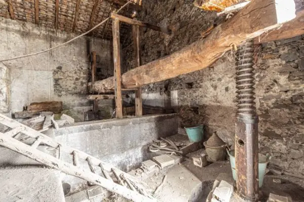 Rustico/Casale via Spirito Santo Snc, Aci Sant'Antonio