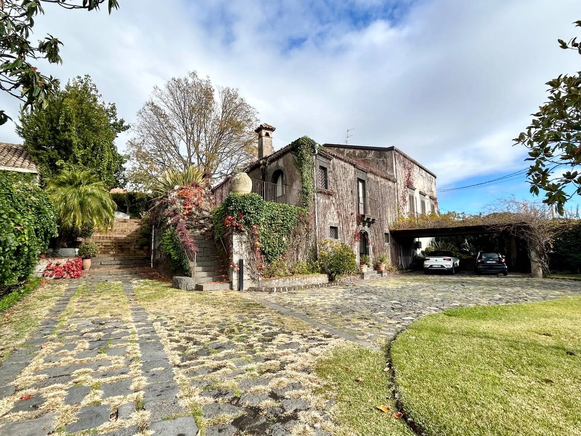 Immagine per Villa in vendita a Viagrande via giuseppe garibaldi snc