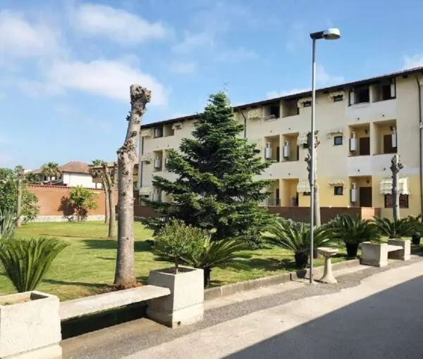 Appartamento via Madonna Del Pantano 1, Giugliano In Campania