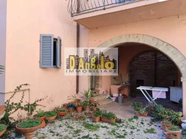 Casa Indipendente via San Francesco 13, Offida