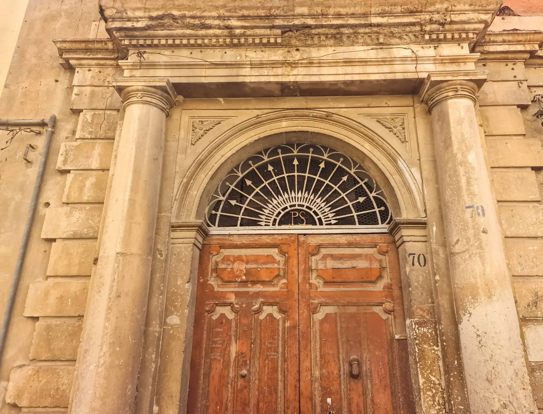 Immagine per Stabile/Palazzo in vendita a Leonforte Via Felice Cavallotti snc