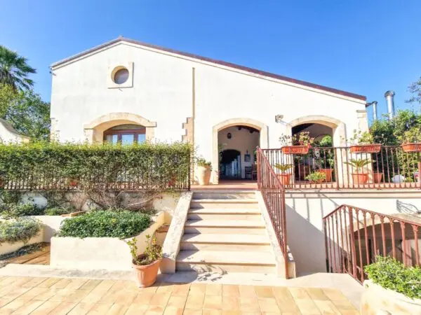 Villa viale Del Lavoro Snc, Scicli