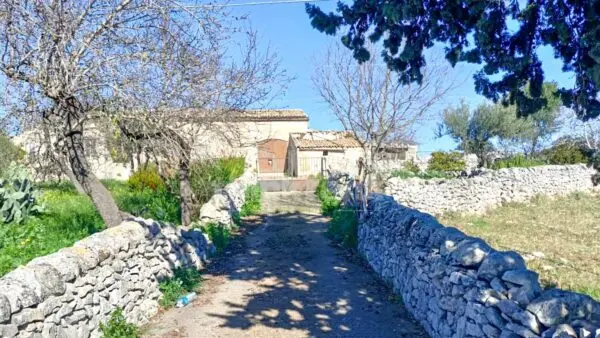 Rustico/Casale via Modica Ispica Snc, Modica
