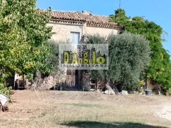 Agriturismo via Rovecciano, Offida