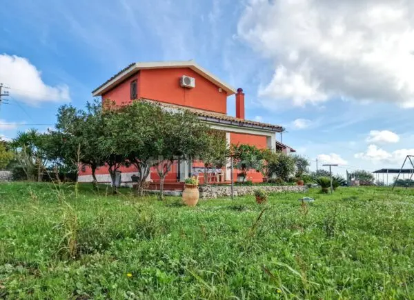 Villa via Contrada Cozzo Lupo Snc, Noto