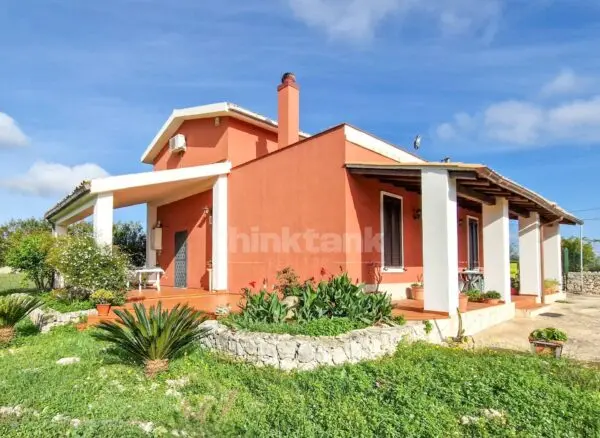 Villa via Contrada Cozzo Lupo Snc, Noto