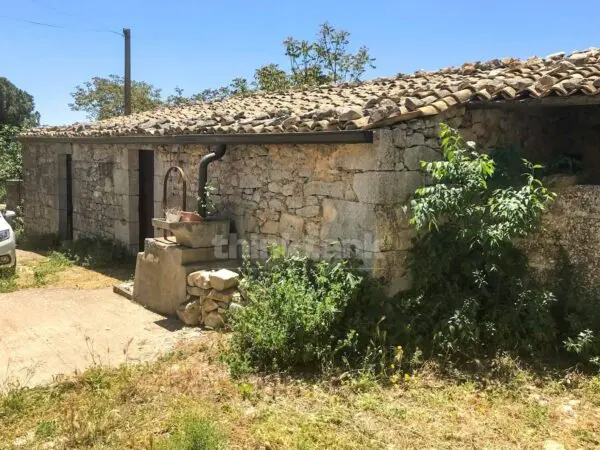 Rustico/Casale via Contrada Conservatore Snc, Ragusa