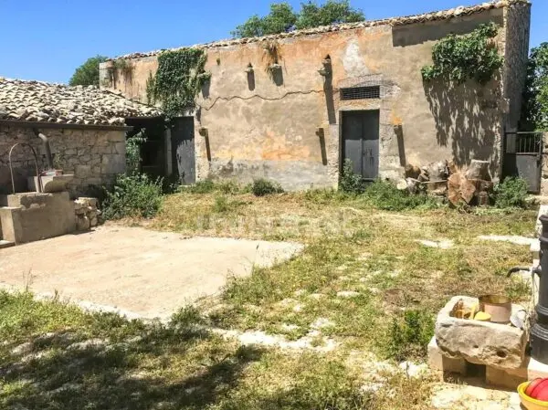 Rustico/Casale via Contrada Conservatore Snc, Ragusa