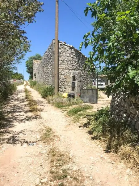 Rustico/Casale via Contrada Conservatore Snc, Ragusa