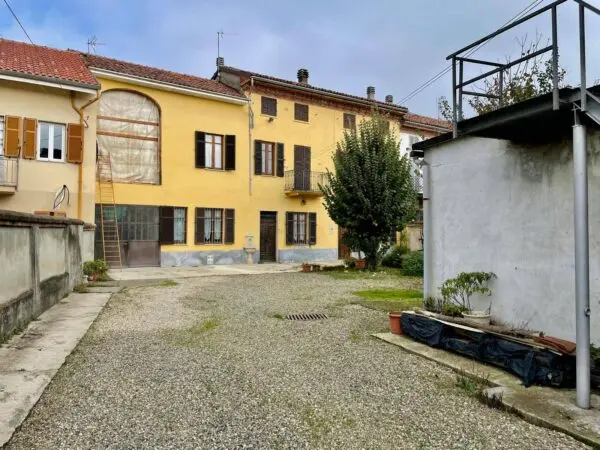 Casa Indipendente via, Alessandria