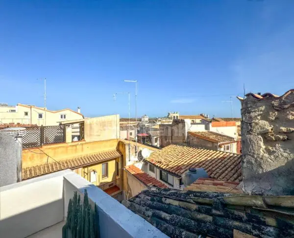 Appartamento via Dione Snc, Siracusa