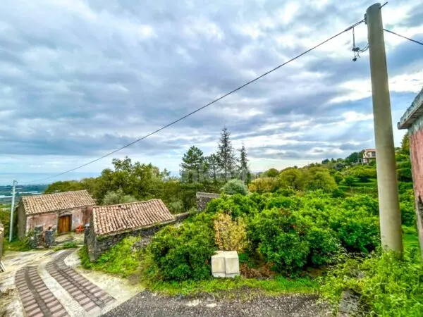 Casa Indipendente via Domenico Nicolosi Snc, Mascali