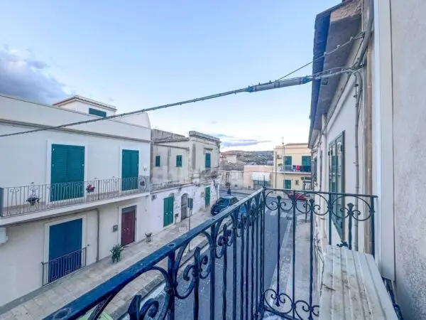 Casa Indipendente via Sergio Sallicano Snc, Noto