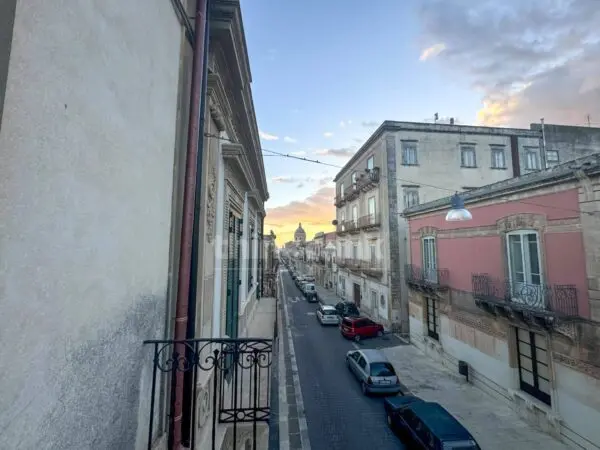 Casa Indipendente via Sergio Sallicano Snc, Noto