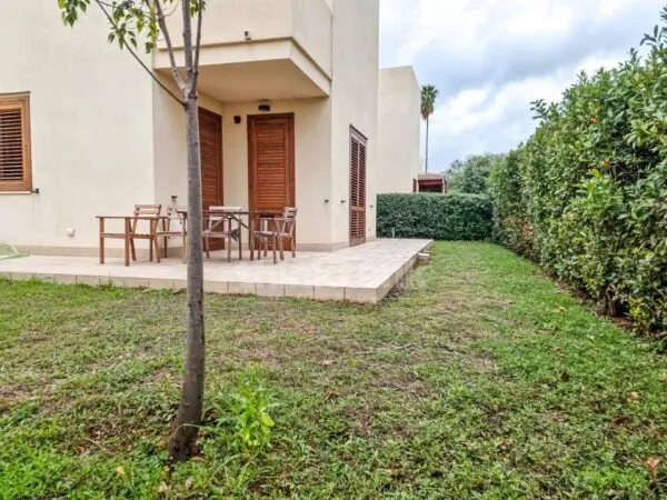 Villa via Del Pellicano Snc, Siracusa