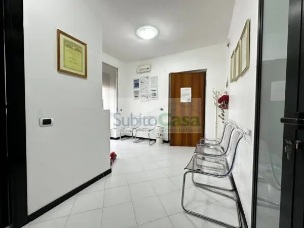 Ufficio viale Abruzzo 20, Chieti