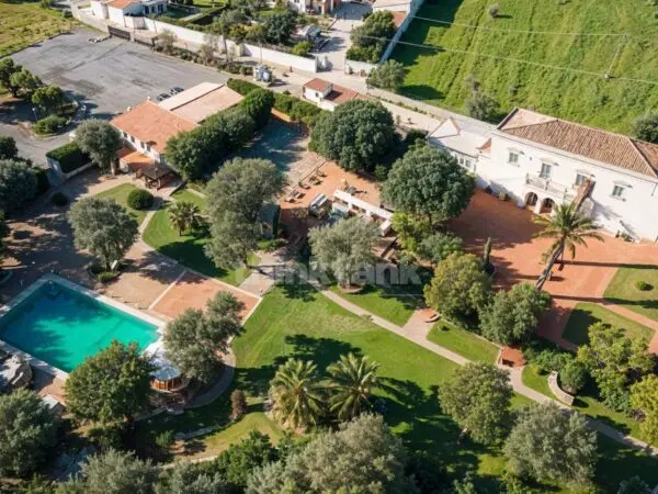 Villa via Isola Snc, Siracusa