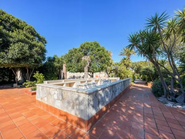 Villa via Isola Snc, Siracusa