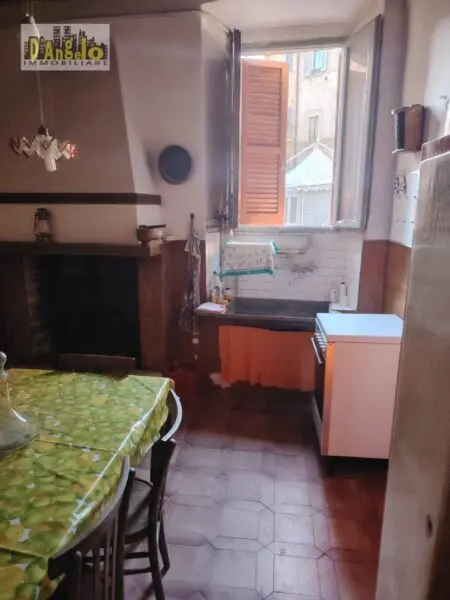 Casa Indipendente piazza Forlini 14, Offida