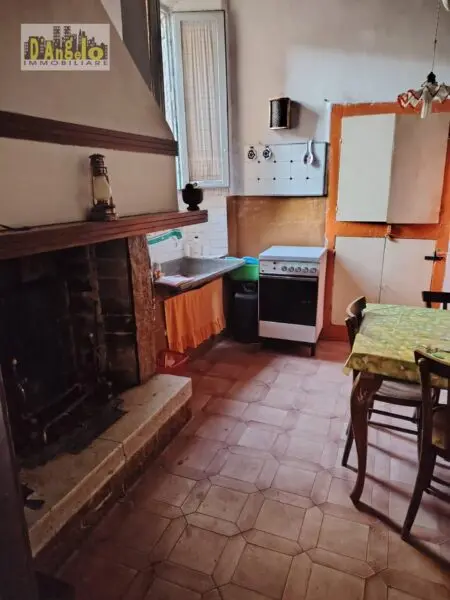 Casa Indipendente piazza Forlini 14, Offida