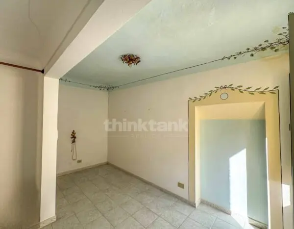 Appartamento via Aurispa, Noto