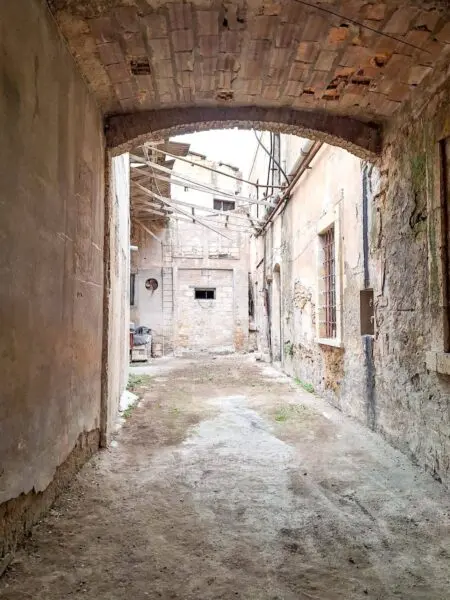 Stabile/Palazzo via Siena, Avola